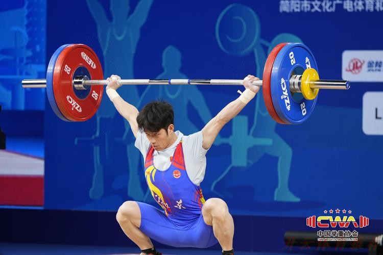 开云体育最新网址：举重男子55公斤级决赛